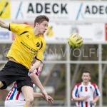 10-03-2018: Voetbal: DKB v Avereest: De Krim
20180310, voetbal, DKB - Avereest, De Krim
(L-R) J. Kroessen of D.K.B., Yorick Bonen of Avereest
FOTO: Johan Wolff