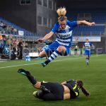 20-04-2018: Voetbal: Vrouwen PEC Zwolle v PSV: Zwolle
(L-R) Maxime Bennink of PEC Zwolle, Aniek Nouwen of PSV
FOTO: Johan Wolff