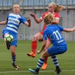 (L-R) Leonie Vliek of PEC Zwolle, Cheyenne van den Goorbergh of FC Twente, Maxime Bennink of PEC Zwolle
FOTO: Johan Wolff