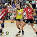 L-R Nikki Wilsterman of Morrenhof-Jansen, Caitlin Wennink of DSVD, Lisa Oosterwijk of Morrenhof-Jansen