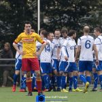 20-10-2019: Voetbal: Rohda Raalte v De Bataven: Raalte
Deniz Sahbaz of Raalte achter de spelers van de Bataven