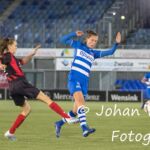 25-10-2019: Voetbal: Vrouwen PEC Zwolle v Excelsior Barendrecht: Zwolle
Iris van Bokhoven of Excelsior Barendrecht, Lauri Weijkamp of PEC Zwolle vrouwen