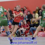 14-12-2019: Handbal: Vrouwen PCA Kwiek v Quintus: Raalte
Tess van der Knaap of Quintus, Floor Tutert of PCA Kwiek,