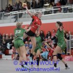 14-12-2019: Handbal: Vrouwen PCA Kwiek v Quintus: Raalte
Nikki Meijer of Quintus, Floor Tutert of PCA Kwiek