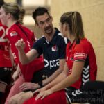 02-08-2020: Handbal: PCA Kwiek v SFN Vechta: Raalte
Lars Hoogeveen trainer / coach of PCA Kwiek, Maike Damhuis of PCA Kwiek,