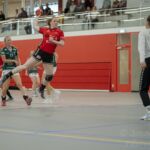 02-08-2020: Handbal: PCA Kwiek v SFN Vechta: Raalte
Nele Muller of SFN Vechta, Valerie Logtenberg of PCA Kwiek, Carolin Tiedeken of SFN Vechta