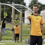 23-06-2021: News: Nederlands kampioenschap stoepranden in Raalte
Rick Schrijver (In Oranje) en Volleyballer
tijdens de NK stoepranden in Raalte.