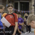 23-06-2021: News: Nederlands kampioenschap stoepranden in Raalte
de jury houdt het nauwlettend in de gaten
tijdens de NK stoepranden in Raalte.