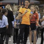 23-06-2021: News: Nederlands kampioenschap stoepranden in Raalte
Nicole Hemmnink (In Oranje)
tijdens de NK stoepranden in Raalte.
