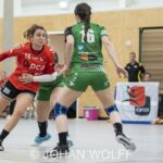 29-05-2021: Sport: PCA Kwiek vs Quintus
Maike Damhuis (PCA Kwiek), Lois Strik (Quintus)
during the dames handbal eredivisie match PCA Kwiek 1 vs Quintus 1 at sportcentrum Tijenraan in Raalte