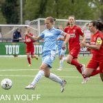 02-05-2021: Sport: Twente - PSV
Mandy van den Berg of PSV vrouwen, Renate Jansen of FC Twente vrouwen
during the eredivisie vrouwen FC Twente vrouwen vs PSV vrouwen Den Haag at stadium FBK in Hengelo.