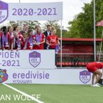 23-05-2021: Sport: Twente vs ADO
Licia Darnoud (FC Twente)
raapt de schaal maar even op
during the playoff vrouwen Eredivisie at stadium Diekman in Enschede