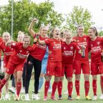 23-05-2021: Sport: Twente vs ADO
FC Twente dames viert feest
during the playoff vrouwen Eredivisie at stadium Diekman in Enschede