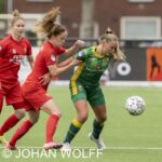 23-05-2021: Sport: Twente vs ADO 
Marisa Olislagers (FC Twente), Jaimy Ravensbergen (ADO)
during the playoff vrouwen Eredivisie at stadium Diekman in Enschede