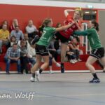 25-09-2021: Sport: PCA Kwiek vs Fortissimo
Kelly Hoogerwerf (Fortissimo), Merle Mulder (PCA Kwiek)
during the handballmatch PCA Kwiek vs Fortissimo at sportpark Tijenraan in Raalte