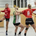 18-09-2021: Sport: PCA Kwiek - Velo
Meike Damhuis (PCA Kwiek), Rhebe van Steekelnburg (VELO), Kaylee Damman (PCA Kwiek), Carmen Riepe (VELO)
During the eerste divisie handball match at sportpark Tijenraan in Raalte