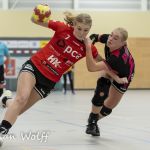 09-10-2021: Sport: PCA Kwiek vs Borhave
Lynn Holterman (PCA Kwiek), Carmen Boschman (Borhave)
During the match at sporthall Tijenraan in Raalte