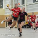 09-10-2021: Sport: PCA Kwiek vs Borhave
Lisa Bosch (PCA Kwiek), Veerle Heebink (Borhave)
During the match at sporthall Tijenraan in Raalte