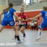 RAALTE, NETHERLANDS - SEPTEMBER 03
Eline Veltrop SEW, Anouk van Rijssen (PCA Kwiek), Danique Boonkamp SEW
during the match at the sportcenter Tijenraan Stadium PCA Kwiek vs SEW 03-09-2022 Raalte (photo by Johan Wolff/Orange Pictures)