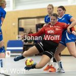 RAALTE, NETHERLANDS - SEPTEMBER 03
Danique Boonkamp SEW, Astrid Uitslag (PCA Kwiek)
during the match at the sportcenter Tijenraan Stadium PCA Kwiek vs SEW 03-09-2022 Raalte (photo by Johan Wolff/Orange Pictures)