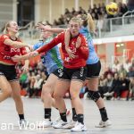 RAALTE, NETHERLANDS - OKTOBER 15
Daphne Luchies (PCA Kwiek), Maron Schepers ( PCA Kwiek)
Jill Kooy VOC
during the match PCA Kwiek vs VOC at the sportcenter Tijenraan Stadium 15-10-2022 Raalte(photo by Johan Wolff/Orange Pictures)